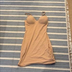 Hanro Nude Bra with Underwire